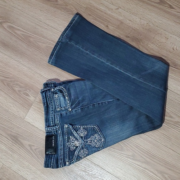 Grace in LA - Picture 8 of 9